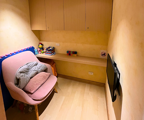 room--1